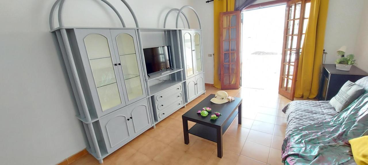 Los Cristianos Apartment, 1 bedroom Wifi Free&Big Terrace Exterior foto